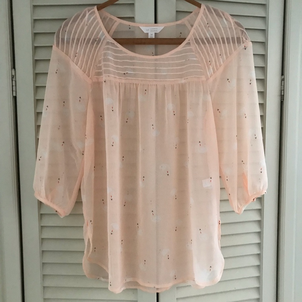 LC Lauren Conrad Top Size M in Sheer Pink w 3/4  Length Sleeves on the Blouse